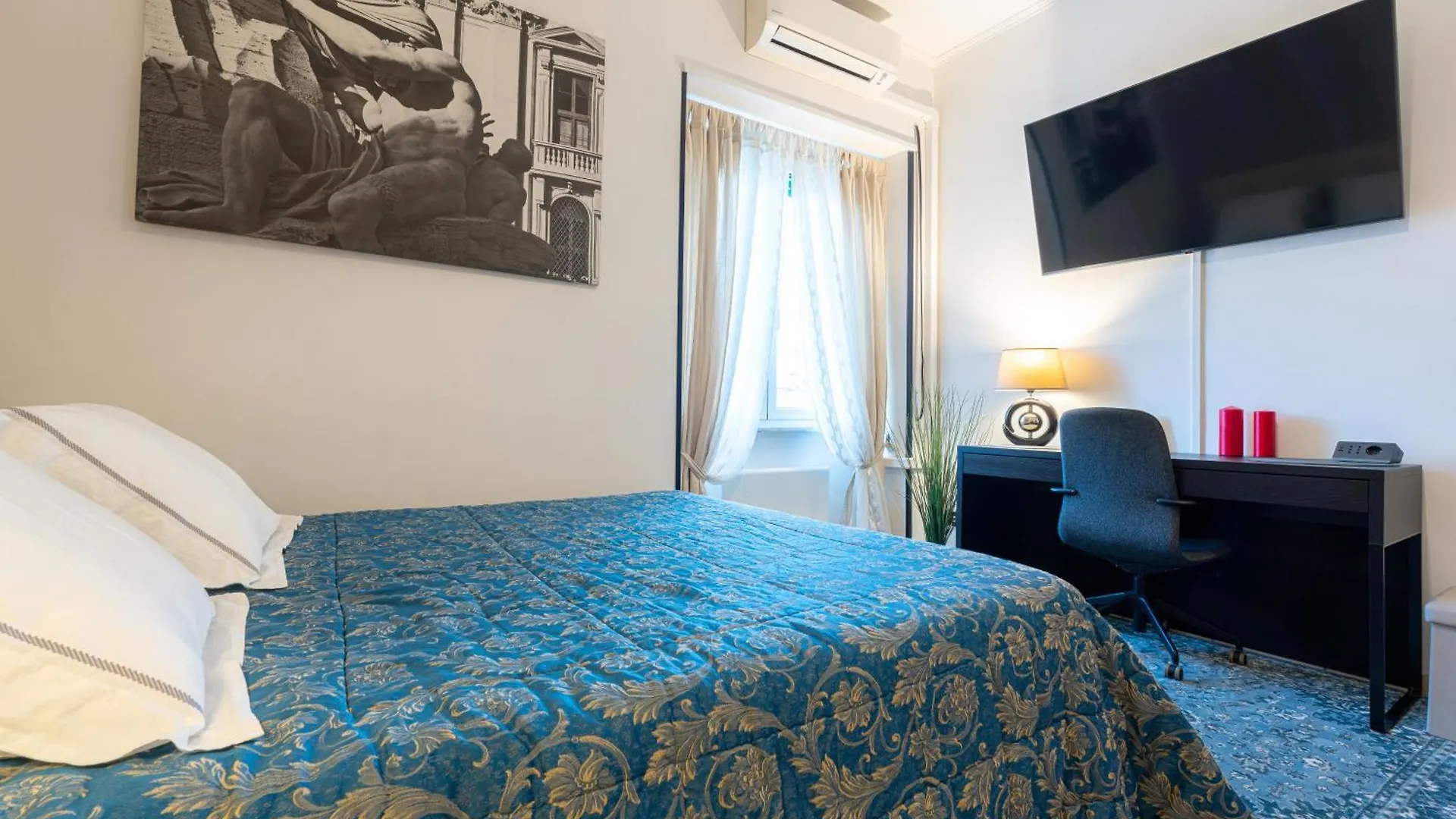 New Luxury-On-Budget Rome Apartment