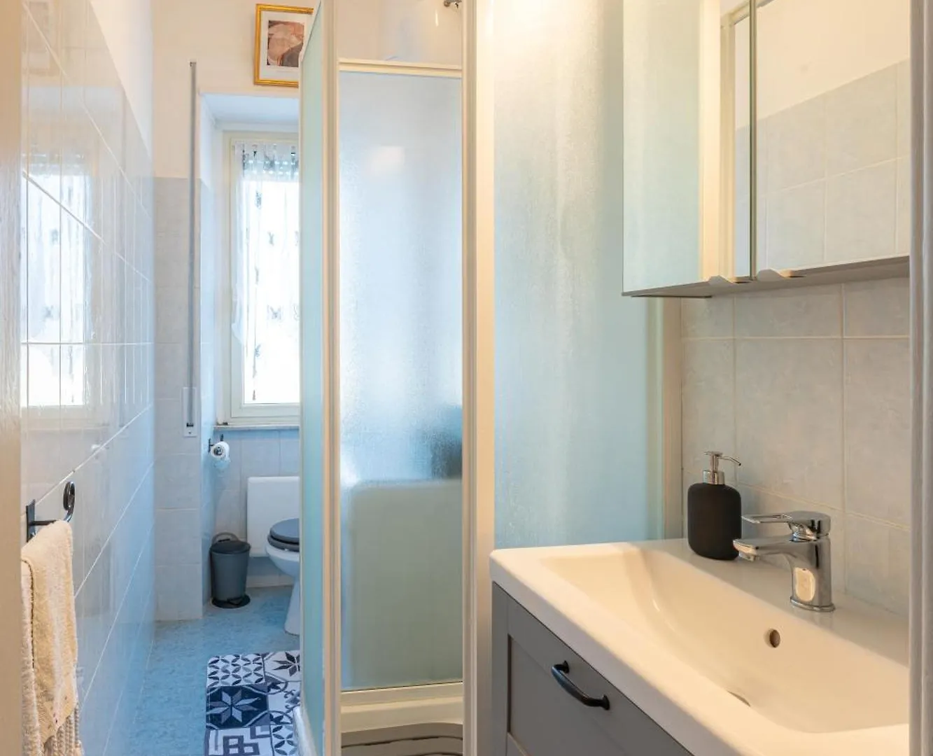 New Luxury-On-Budget Rome Apartment